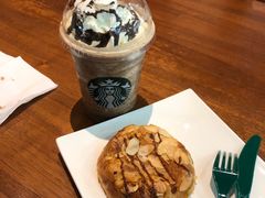 -星巴克(济宁万达广场店)