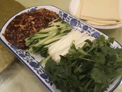 -鹤乡东北菜(崮山路店)