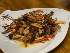 -小厨子私房菜·云南美食店