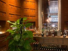 -恰餐厅及酒吧 CHAR Bar & Grill (北京丽都皇冠假日店)