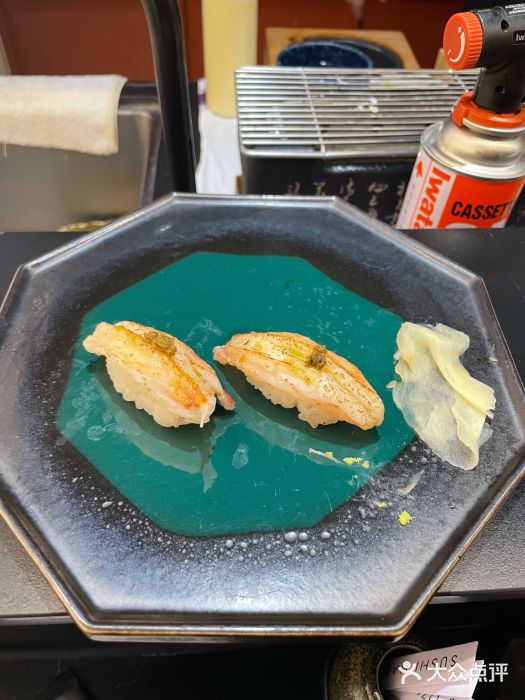 Sushi Hanzo半藏(天环广场店)火炙松叶蟹脚寿司图片