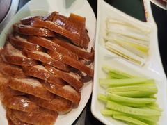 片皮鸭-鱼头泡饭·湖北菜·非物质文化遗产(岳家嘴总店)