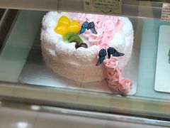 老式鲜奶油蛋糕-光明牛奶棚(南泉店)