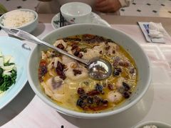 -荷花亭·湖北融合菜(中商广场店)