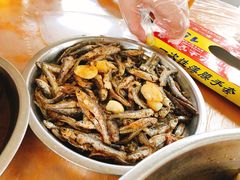 -满記土窑烧鷄波浪山莊