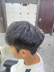 -藤野造型烫发染发