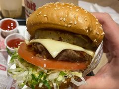 -The Habit Burger Grill 哈比特汉堡(复兴soho店)
