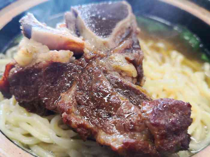 老街小笼牛骨头面(洪塘店)