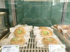 -奈雪的茶(优特汇店)