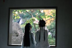 -一揽芳华汉服旗袍体验馆(拙政园店)