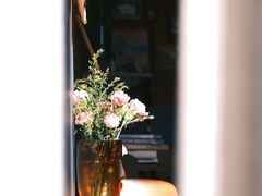 -大碗岛咖啡·苍山绝美窗景(大理古城步行街七年品牌店)