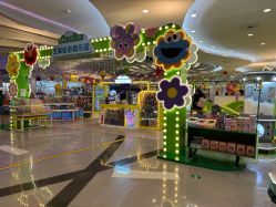 -玩童会芝麻街奇趣乐园(世博源店)