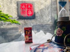 -毛辣果·贵州红酸汤牛肉火锅(西单店)