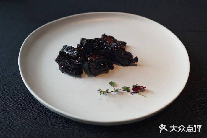 鲁采LU STYLE(新天地店)文火煨山东黑牛图片