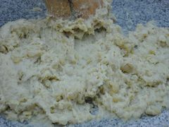 洋芋糍粑原料2-柞水洋芋糍粑