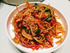 -八府香鸭·啫啫煲(华山路店)