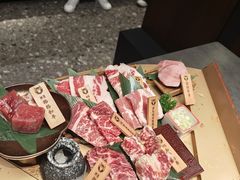 -铭牛烧肉·和牛海鲜自助(高新月牙湖店)
