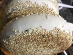 烧饼-清真喜兰老丁羊汤特色小吃