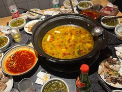 -小饕荟雅安贡椒鱼鲜馆(广福桥店)