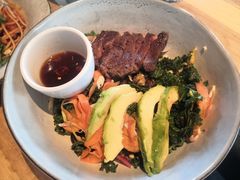 煎牛肉能量Bowl-Wagas沃歌斯(长宁龙之梦店)