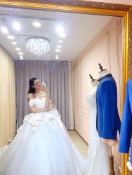 -LOVE SHINE婚纱·红鼎庄龙凤褂·妈妈装定制