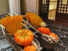 -鱼满舱·鲜活海鲜·正宗鲁菜