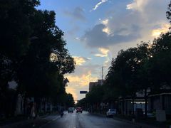 -lululemon(上海浦东IFC店)