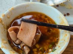 -九尺赵老四鲜鹅肠火锅