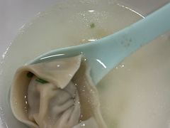 -潘国仙耳光馄饨(黄家阙路店)