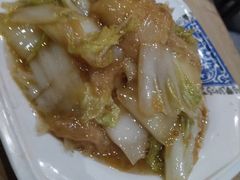 面筋扒白菜-左邻右舍褡裢火烧(石榴园店)