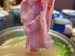 -鼎泰亨·海鲜牛肉餐厅(滨江店)