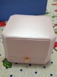 -威德钻石-克拉钻大本营(南京东路店)