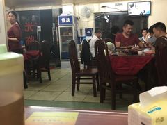 大堂-六弟特色小馆(人民新村店)