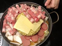 -炙韩料理·部队锅专门店