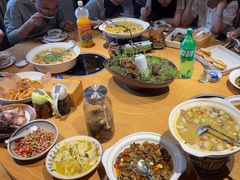 -头上红煨盐鸡·非遗院子餐厅