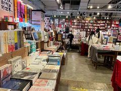 -1200读书自习室(体育东店)