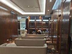 -美年大健康·体检中心(江岸分院)