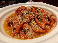 -肥肥虾庄·金牌油焖大虾(汉街SKP店)