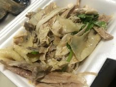 -嘉鸣扬·烧腊世家(洛溪新城店)