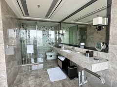 -上海宝华万豪酒店