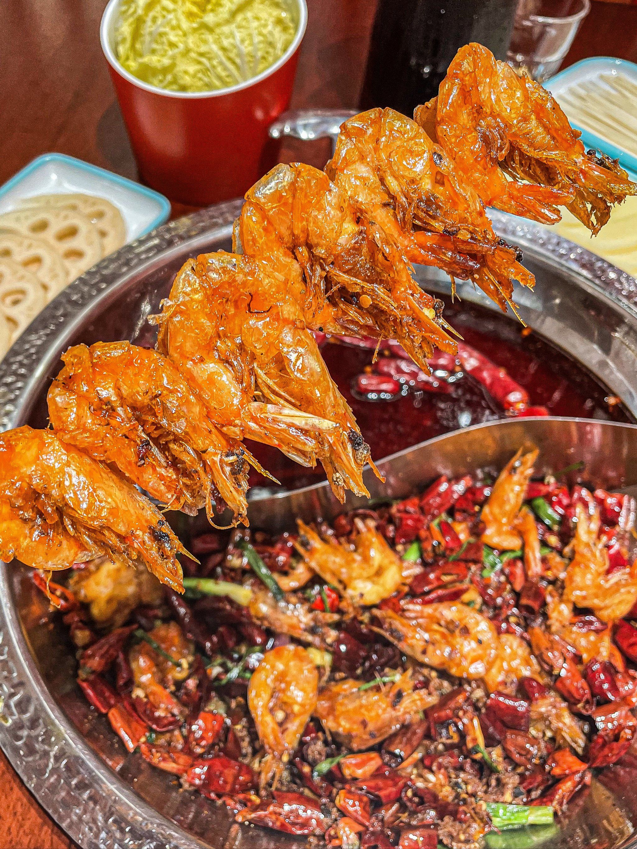 先吃后涮的香辣虾拼老火锅02我在广州找到啦93