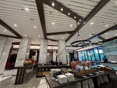 -上海虹桥西郊假日酒店