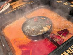 -老牌坊云南鱼豆花火锅(爱建店)