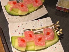 -铭牛烧肉·和牛海鲜自助(高新月牙湖店)