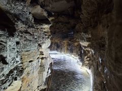 -泰安地下龙宫景区