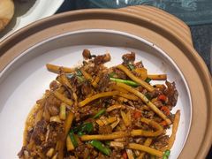 -鲁菜根·泰安菜(万达店)