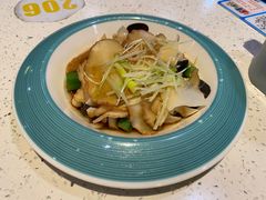 -巧克力渔家.小船海鲜胶东菜(万平口店)