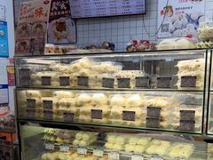 -白玉兰食品甜凤店(合生汇店)
