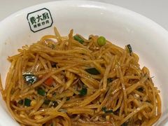 -费大厨辣椒炒肉(万家丽一店)