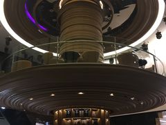 特色猪排包-深圳温德姆至尊酒店·大堂吧·户外花园